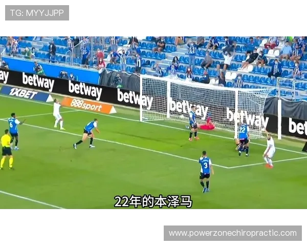 苏亚雷斯与本泽马：技术型中锋的两种路径解析